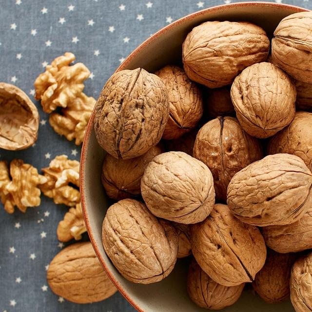 Walnut nuts
